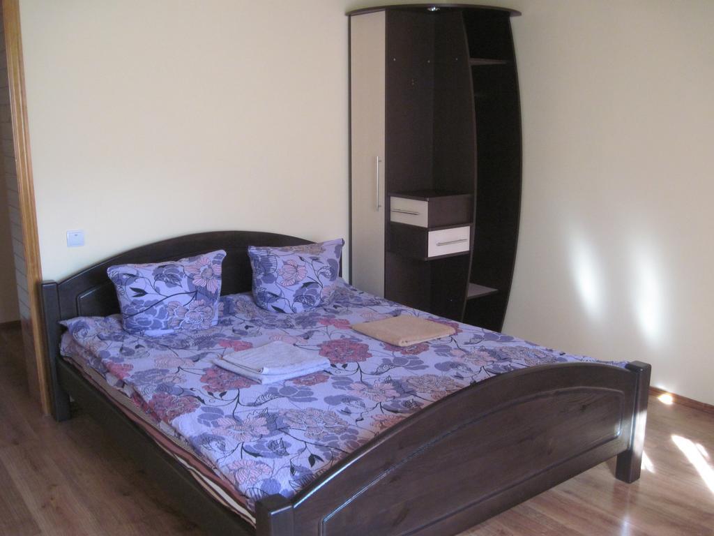 Guest House Stari Druzy Slavske Habitación foto