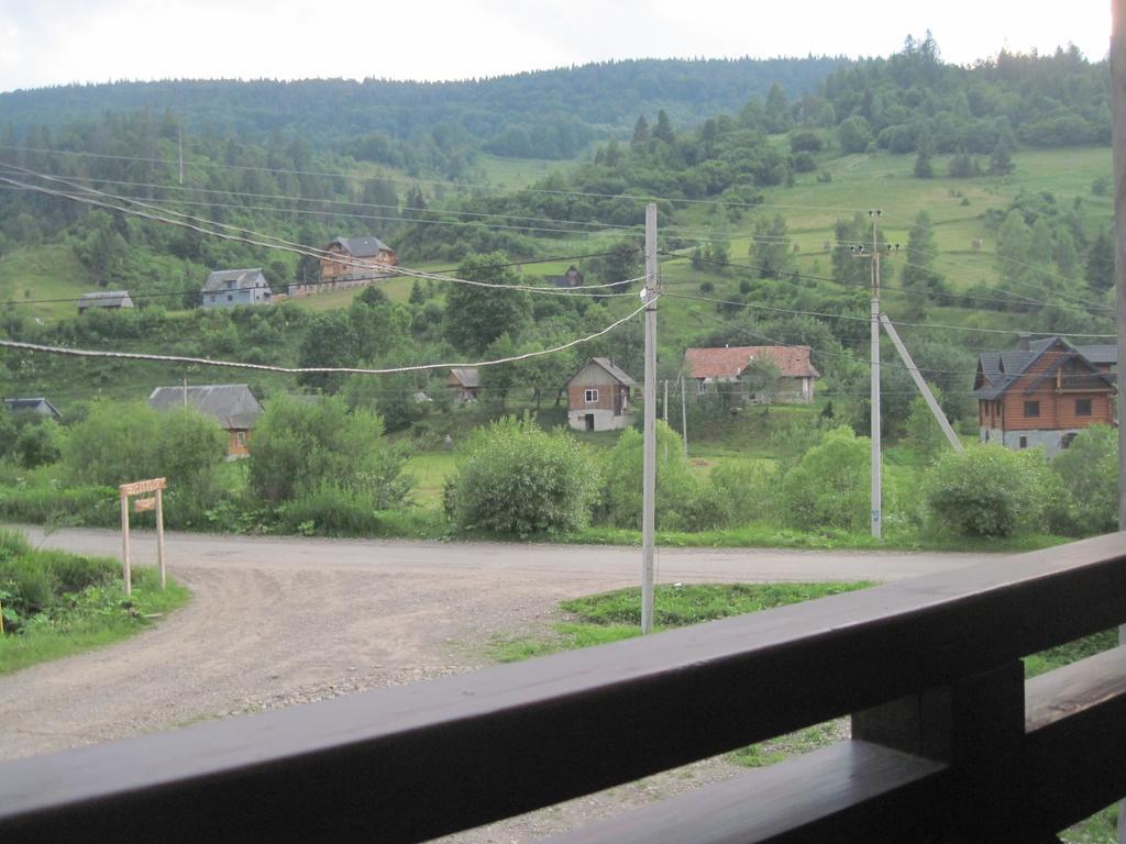 Guest House Stari Druzy Slavske Habitación foto